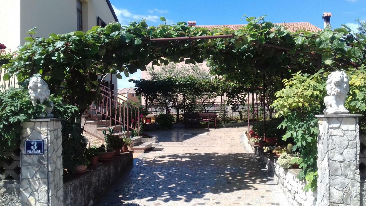 Apartment Anna Poreč Exterior foto